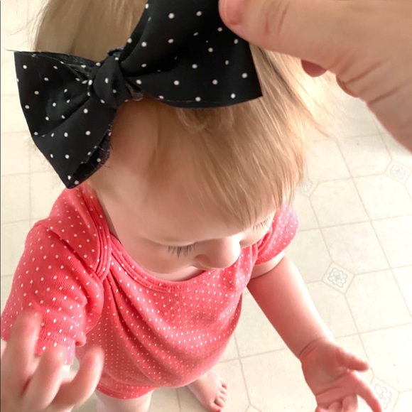 Set of Two Polka Dot Bow Clips - Picture 4 of 4